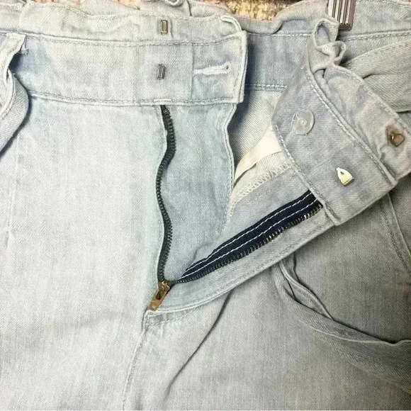 Express | Women’s Extreme High Waisted Paperbag Belted Shortie Shorts | Size 2 - Picture 8 of 11